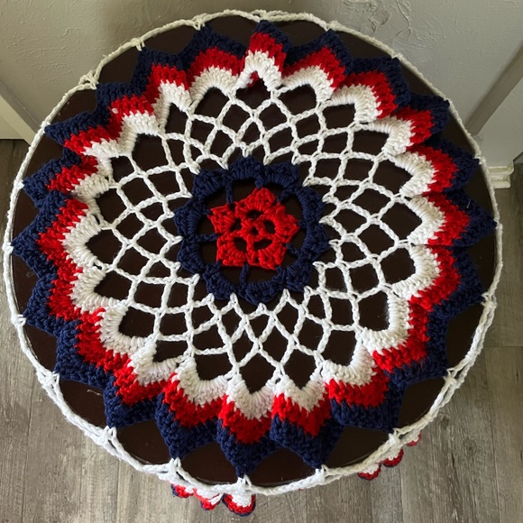 Handmade Ruffled Table Covering - Picture 2 of 5